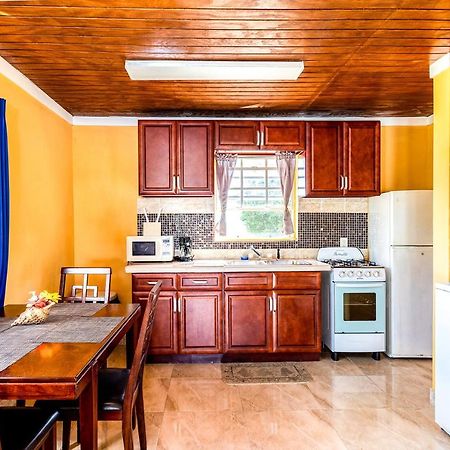 Chalk Sound Beach Residences Near Sapodilla Bay Beach By Angel Host! Taylor Bay Beach Kültér fotó